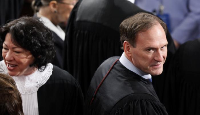 Alito & Family Moved During Mob Protests For Safety